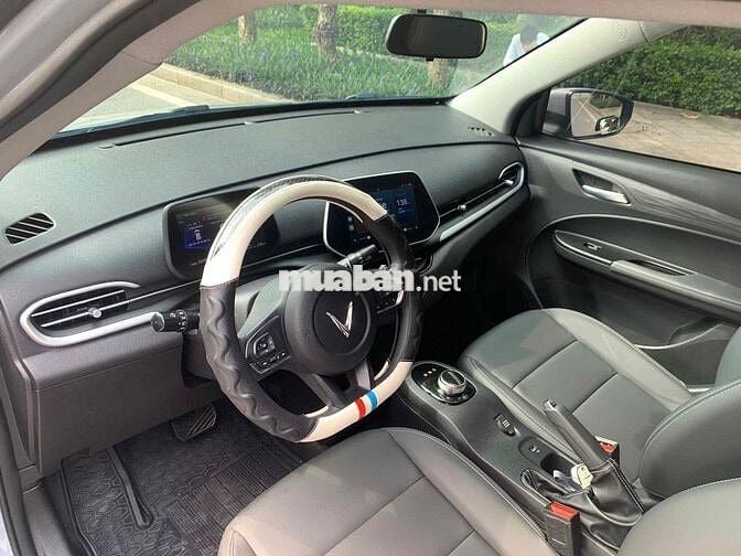 VinFast VF5 2025 Plus - 2000 km