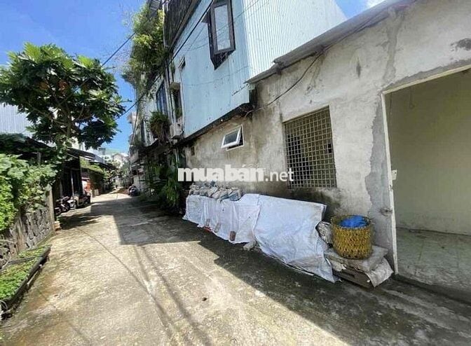 Nhà sẵn 2 phòng cho thuê nở hậu