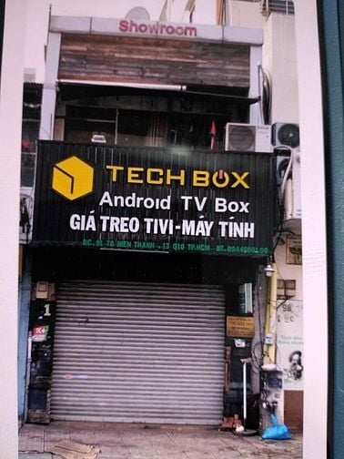 Nha mat tien kinh doanh, can ban gap, chinh chu, 91 To Hien Thanh, HCM
