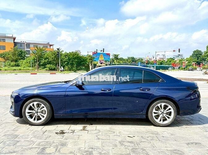 Vinfast Lux A sx 2021 chạy 6 vạn km