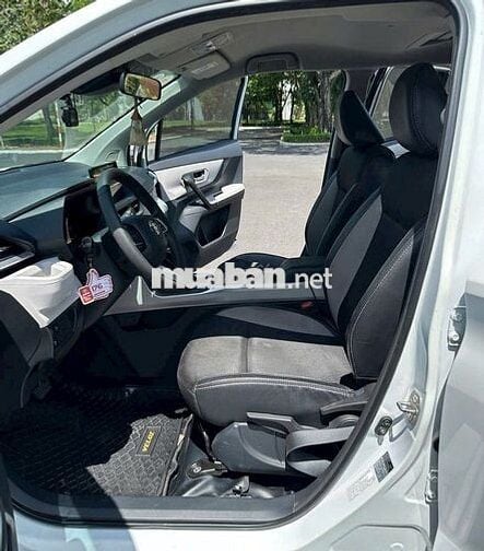 Toyota Veloz Cross 2022 CVT Top siêu mới