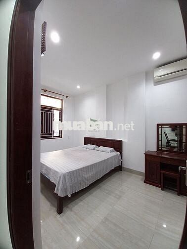 CHO THUÊ NHÀ 4 PHÒNG NGỦ FULL NỘI THẤT GIÁ 14 TRIỆU KHU PHỐ TÂY