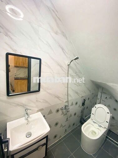 Bán Nhà Đep 1 trệt ,1 lầu ,Vào ở Ngay chỉ với 4,2 Tỷ