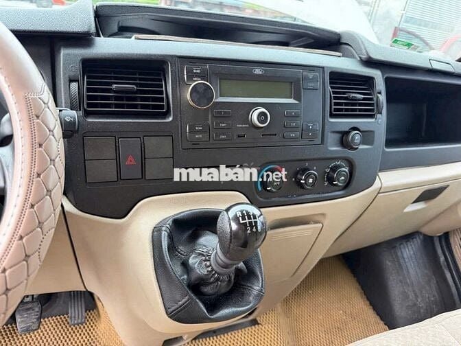 Ford Transit van 3 chỗ 2017  - 11000 km