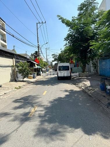 BÁN NHÀ PHƯỜNG AN PHÚ ĐÔNG QUẬN 12 VỚI GIÁ 5.45 TỶ