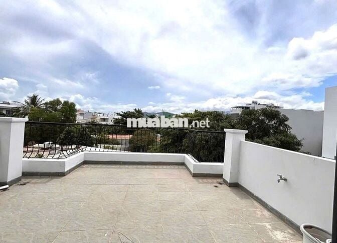 CHO THUÊ NHÀ 3 TẦNG FULL NỘI THẤT NAM NHA TRANG GIÁ 27 TRIỆU/ THÁNG