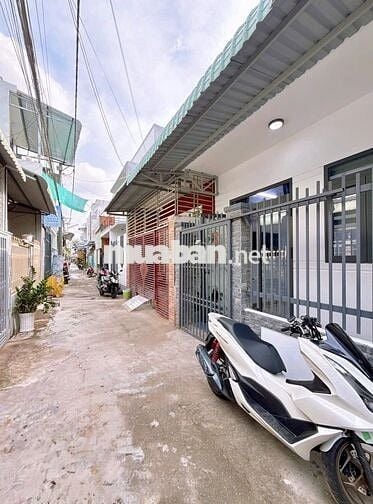 THANH LÝ NHÀ TRỆT LẦU - DT 5X16 - NHÀ ĐẸP MUA Ở VÀ ĐẦU TƯ ĐỀU ĐƯỢC