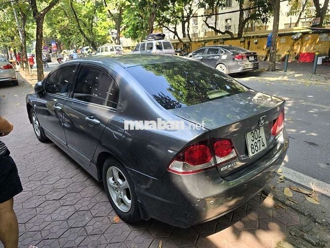 Honda Civic 1.8AT sx 2010 1 chủ từ mới