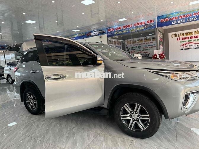 Toyota Fortuner 2015 2.5G 4x2 - 96438 km