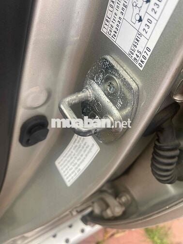 Toyota Innova 2008 G - 150000 km