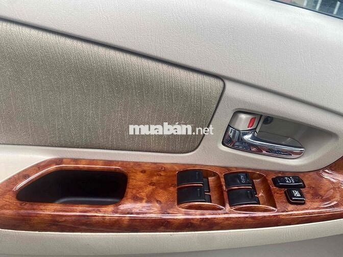 Toyota Innova 2008 G - 150000 km