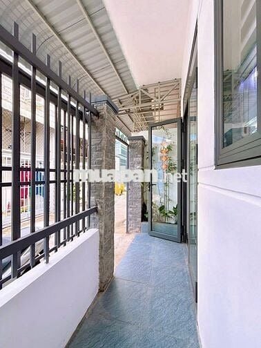 THANH LÝ NHÀ TRỆT LẦU - DT 5X16 - NHÀ ĐẸP MUA Ở VÀ ĐẦU TƯ ĐỀU ĐƯỢC