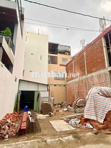 ĐẤT ĐẸP NGANG GẦN 8m, ĐƯỜNG Ô TÔ 6m, SÁT MẶT TIỀN, 8.2 Tỷ TL