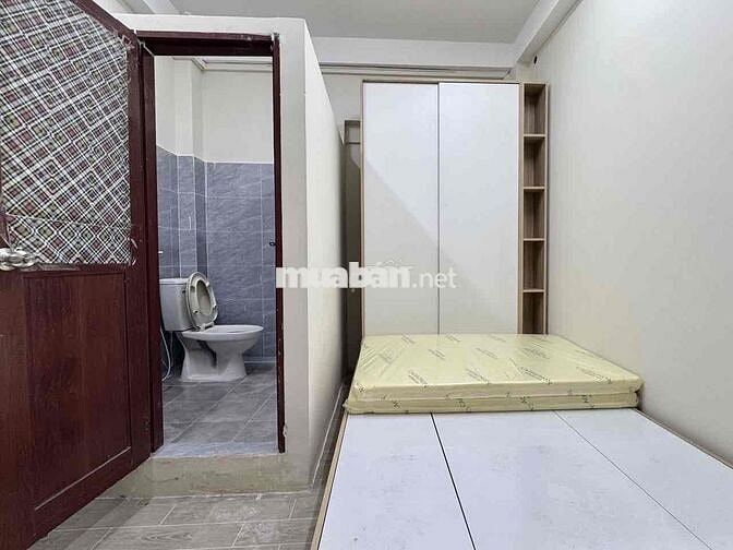CHO THUÊ PHÒNG FULL NỘI THẤT, TÁCH BẾP-BAN CÔNG GẦN CẦU CHÀ VÀ