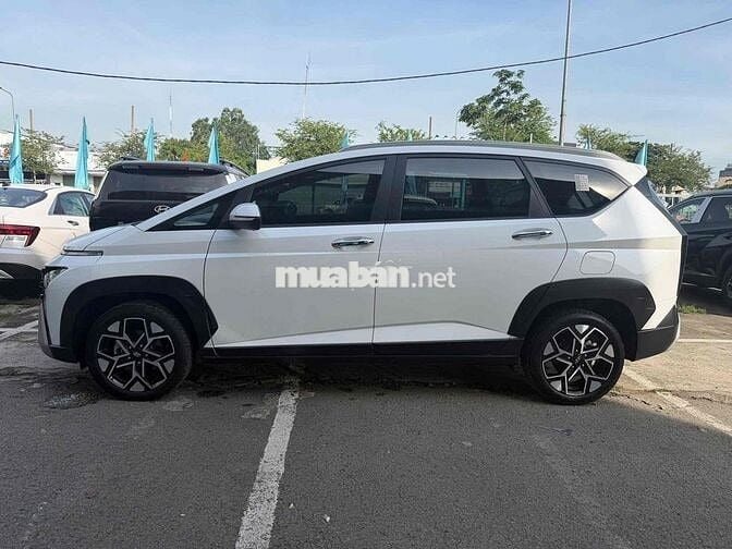 Hyundai Stargazer 2024 X 1.5 AT - 8890 km