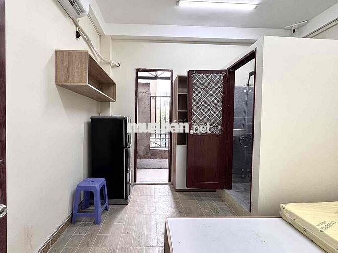 CHO THUÊ PHÒNG FULL NỘI THẤT, TÁCH BẾP-BAN CÔNG GẦN CẦU CHÀ VÀ