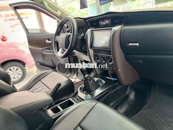 Toyota Fortuner 2015 2.5G 4x2 - 96438 km