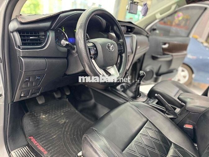 Toyota Fortuner 2015 2.5G 4x2 - 96438 km