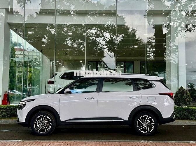 Kia Carens 2025 1.5G, Giảm xâu + Tặng BHVC