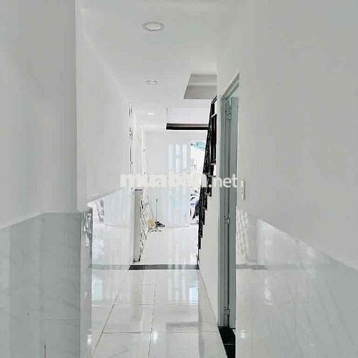 💥 Hiếm có! Nhà 2 tầng BTCT 50m², 3PN, hẻm XVNT, sát Quận 1 – giá chỉ 4