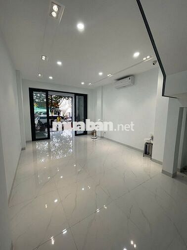 ✅CHO THUÊ NGUYÊN CĂN MẶT TIỀN - CỐNG QUỲNH, P. NGUYỄN CƯ TRINH, QUẬN 1
