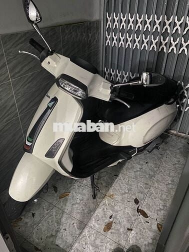 Chính chủ bán xe Vespa Sprint 2019 125