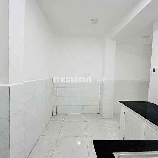 💥 Hiếm có! Nhà 2 tầng BTCT 50m², 3PN, hẻm XVNT, sát Quận 1 – giá chỉ 4