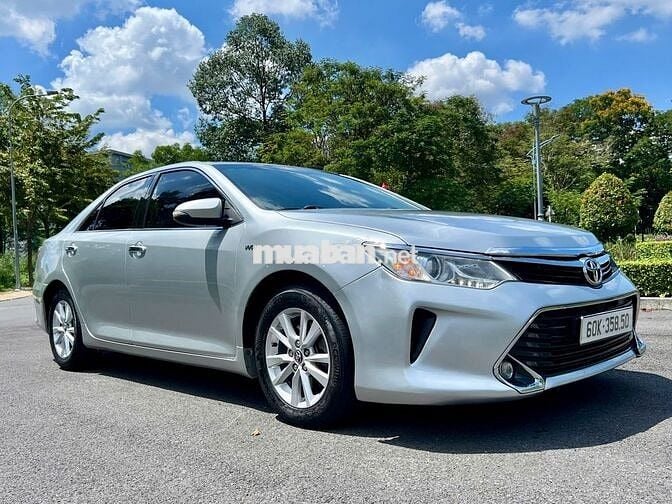 Toyota Camry 2015 2.0E - 90000 km