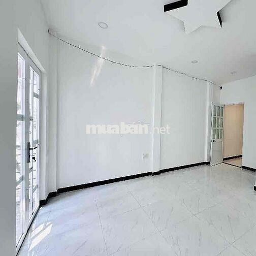 💥 Hiếm có! Nhà 2 tầng BTCT 50m², 3PN, hẻm XVNT, sát Quận 1 – giá chỉ 4