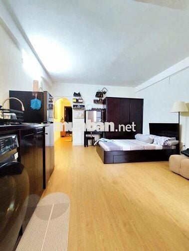 chung cư q1lầu 4_23 m2_tặng full nội thất_sổ hồng riêng