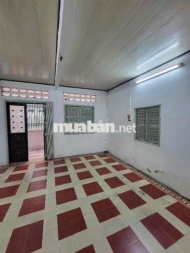 NHÀ C4 NGAY CHỢ CÂY QUÉO. 70M2 NGANG 5M NỞ HẬU. HXH TỚI CỬA. CHỈ 7X Ty