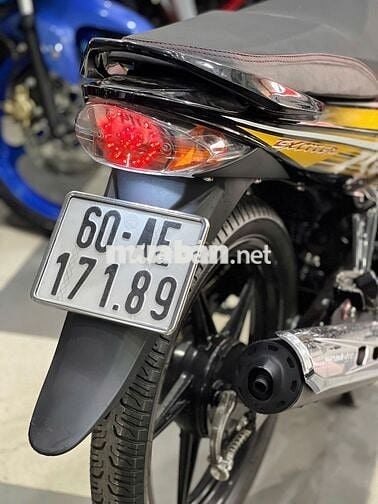 Xe máy Yamaha Exciter 1S94 côn tay