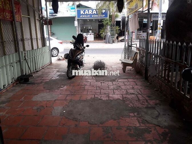 Cho thuê nhà kinh doanh mặt tiền đường Mũi Né
