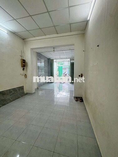 Nhà hẻm xe tải P10 Gò Vấp ngay ngã 5 chuồng chó