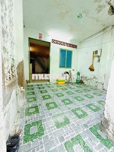 Nhà Diện Tích Lớn  Tiện Cải Tạo