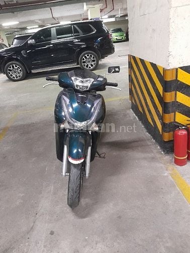 Bán xe SHi 125 đời 2017 chính chủ