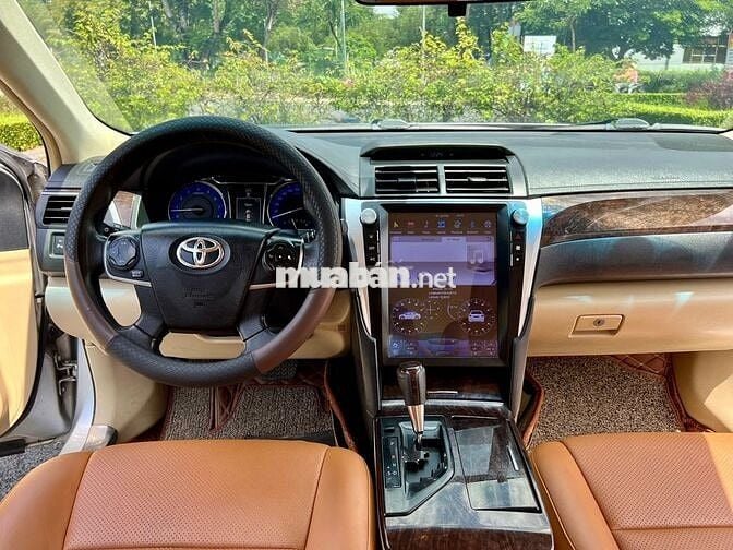 Toyota Camry 2015 2.0E - 90000 km