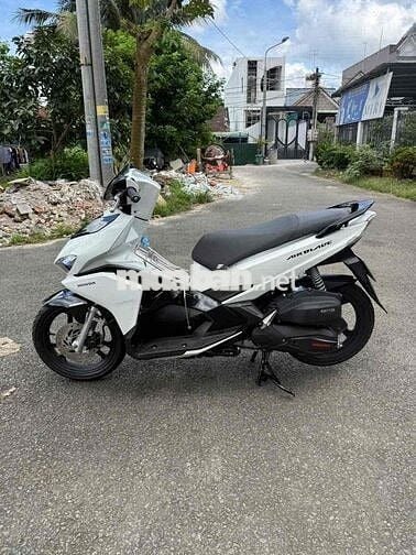 Airblade 2016