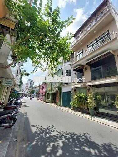 Nhà Hẻm Xe Tải Thành Thái - Phường 14 - Quận 10