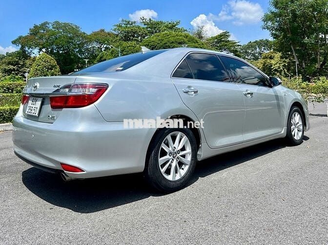 Toyota Camry 2015 2.0E - 90000 km
