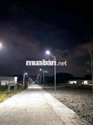 BÁN NHANH LÔ ĐẤT TRONG KCN MINH HƯNG 3 175M2 GIÁ 600TR SHR