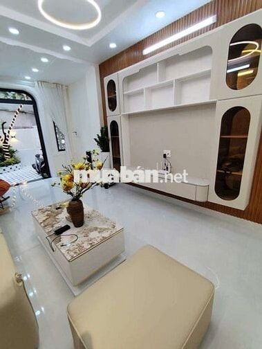 nhà phố q7 chưa bao giờ là hết sản phẩm đẹp, khách chỉ xách vali vào ở