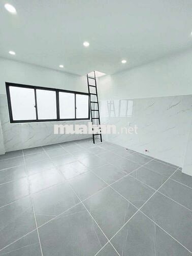 NHÀ 5 TẦNG NGAY ĐẠI HỌC GTVT TRUNG MỸ TÂY, Q.12, FULL NỘI THẤT,Ở NGAY!