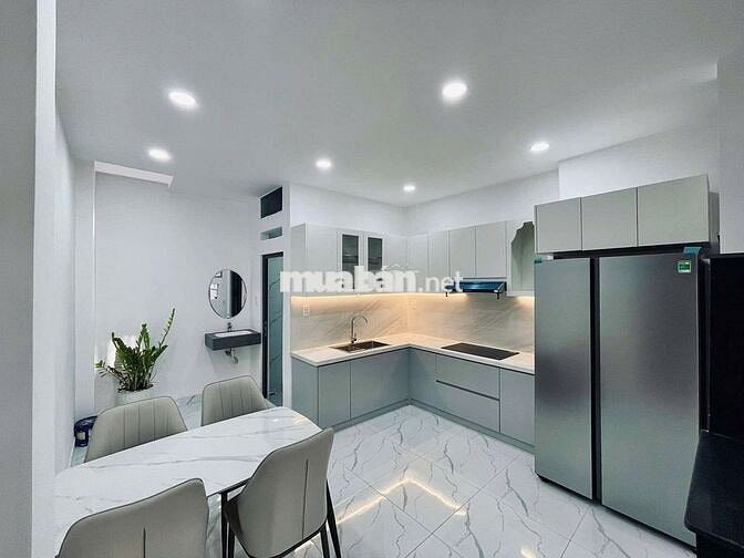 Bán nhà HT17 sau lưng bến xe buýt hiệp thành 4x13m đúc thật 1 tỷ 878