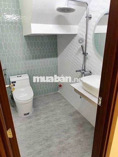nhà phố q7 chưa bao giờ là hết sản phẩm đẹp, khách chỉ xách vali vào ở