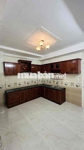 NHÀ ĐẸP 4 TẦNG KHU NHÀ GIÀU HẺM VÍP XE HƠI VÀO NHÀ- NGUYỄN ẢNH THỦ TCH