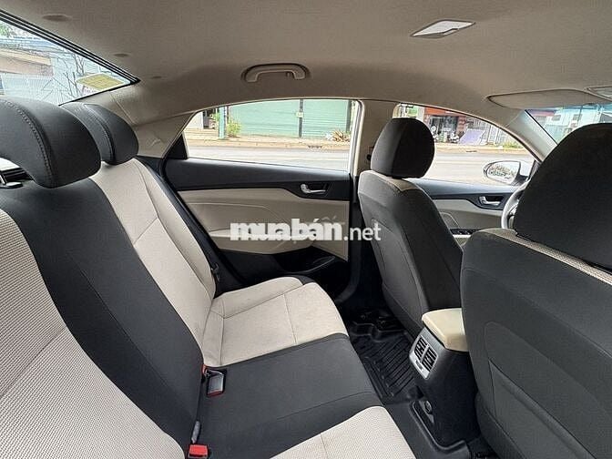 Hyundai Accent 2021 1.4 MT Tiêu chuẩn - 102000 km