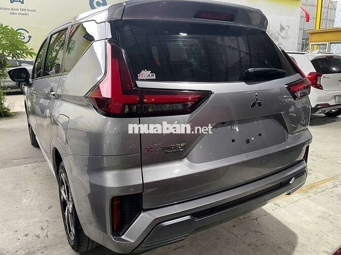 Mitsubishi 2023 at premium đi 1v3 km đẹp như mới