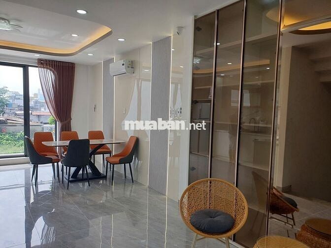 Nhà phố xinh 5m*17m, lửng + 02 lầu + sân thượng gần chợ Đầu Mối Hóc