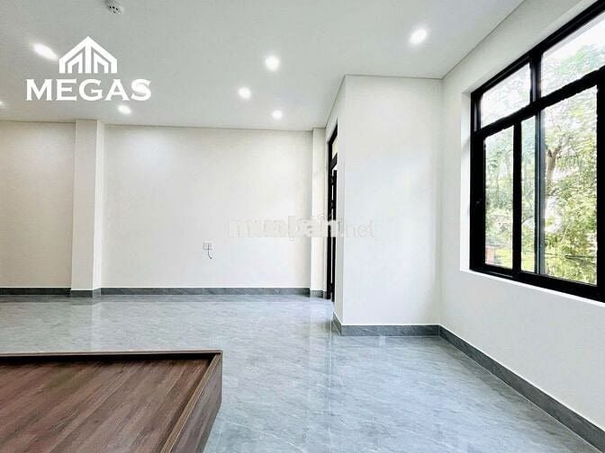 ⭐ CĂN HỘ BAN CÔNG RỘNG 35M2 MỚI XÂY - FULL NỘI THẤT - NGAY ĐH VĂN LANG
